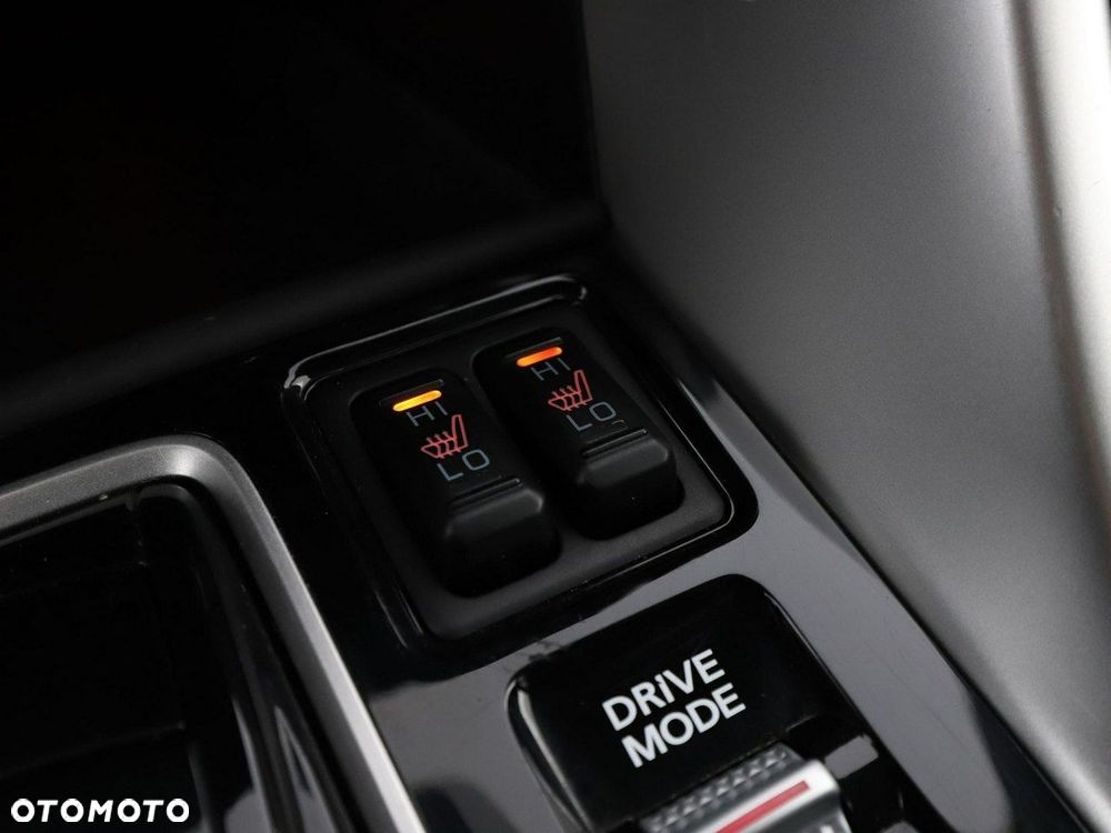 Mitsubishi Eclipse Cross - 29