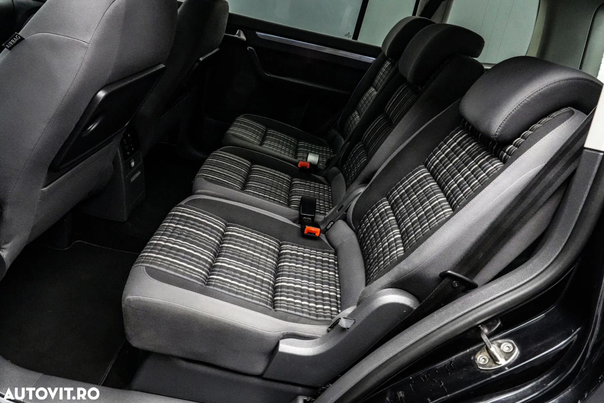 Volkswagen Touran Cross 2.0 TDI DSG - 15