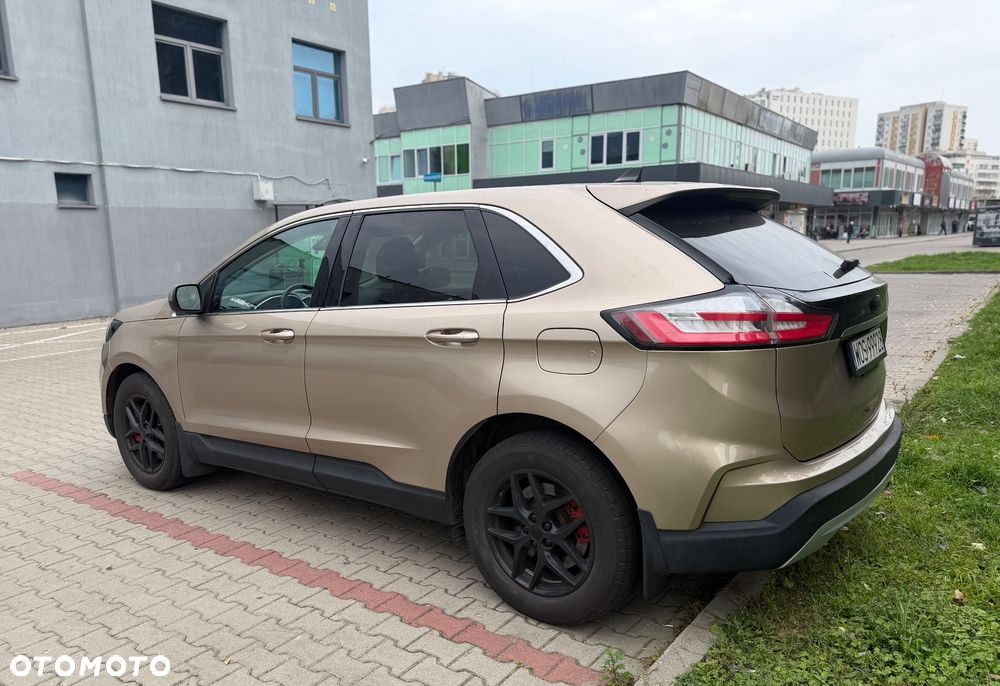 Ford Edge - 5