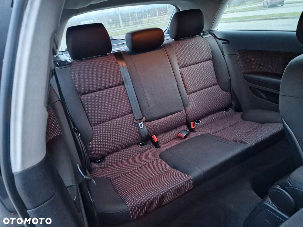 Audi A3 3-drzwiowe 1.6 Attraction - 15