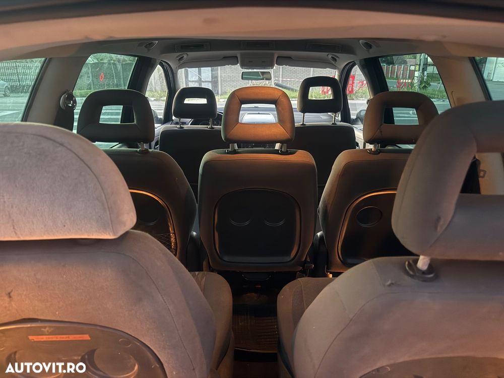 Volkswagen Sharan 2.0 TDI DPF Exclusive Edition - 6