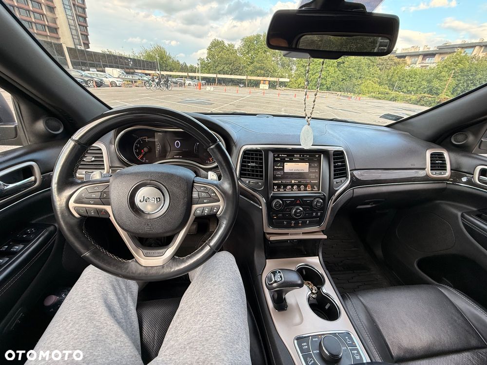 Jeep Grand Cherokee 3.0 CRD Overland Summit - 12