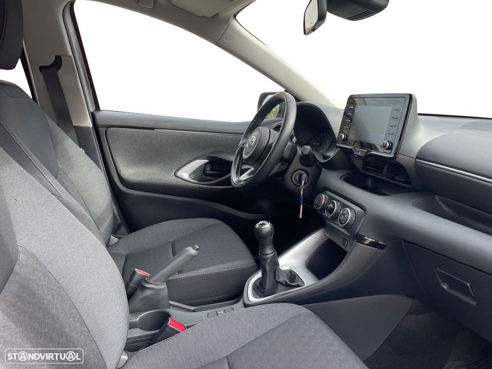 Toyota Yaris - 6