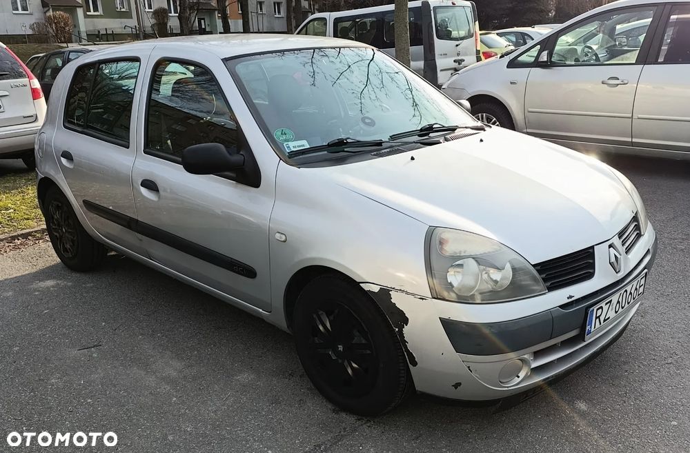 Renault Clio 1.5 dCi Campus - 3