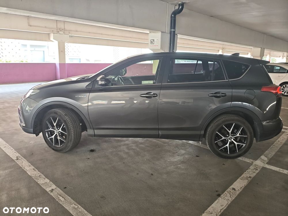 Toyota RAV4 Hybrid Prestige 4x4 - 5