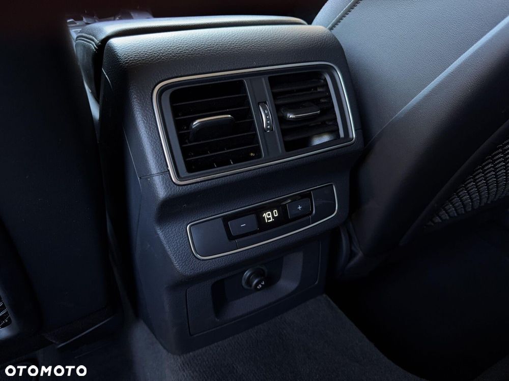 Audi Q5 2.0 TDI Quattro Sport S tronic - 28