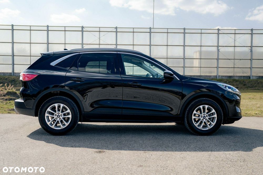Ford Kuga - 10
