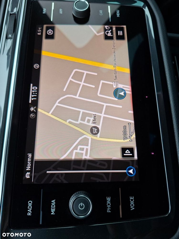 Volkswagen Tiguan - 24