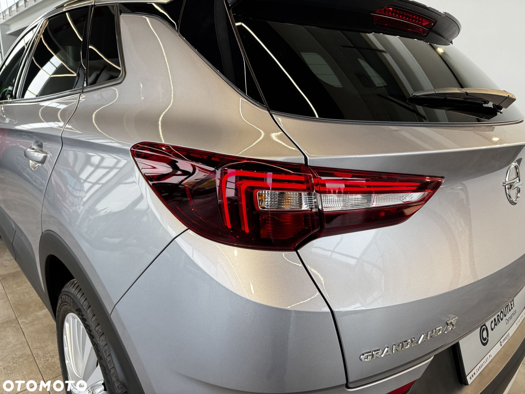 Opel Grandland X - 12