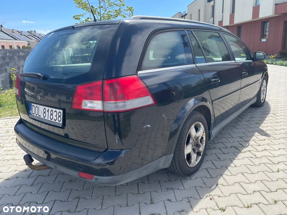 Opel Vectra 1.9 CDTI Cosmo - 4