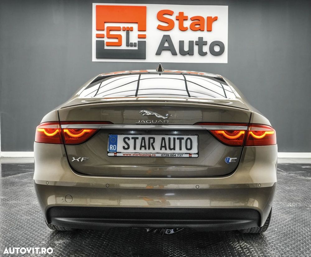 Jaguar XF 20d RWD E-Performance R-Sport - 6