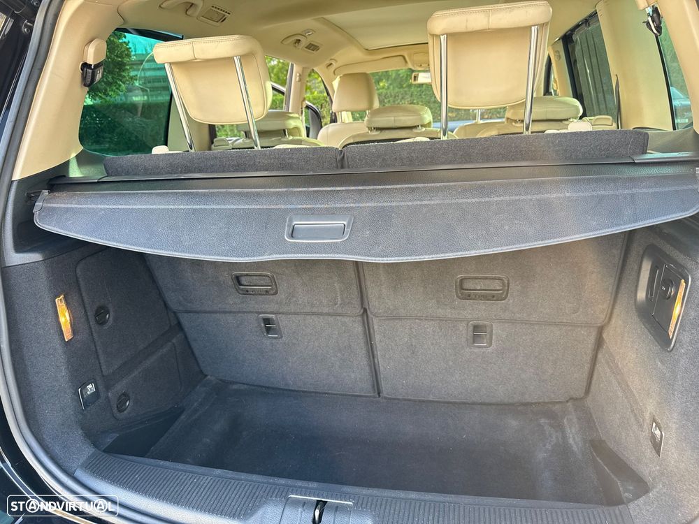 VW Sharan 2.0 TDI Highline - 11