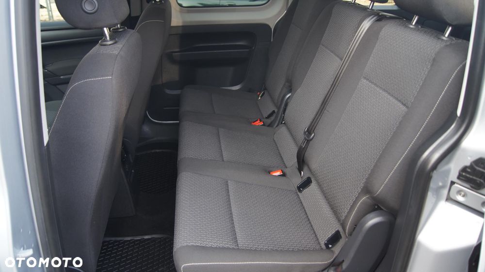 Volkswagen Caddy 2.0 TDI Comfortline DSG - 13