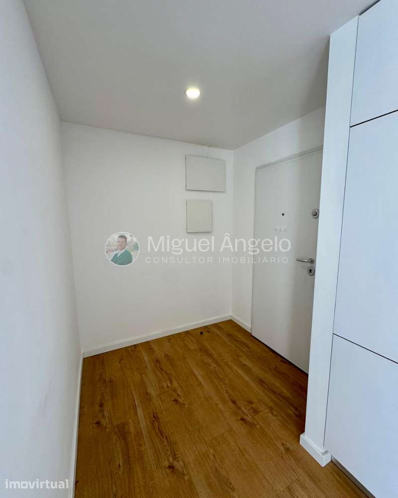 T2 3º andar para Arrendamento | Senhora da Hora | Metro à Porta - Grande imagem: 4/14