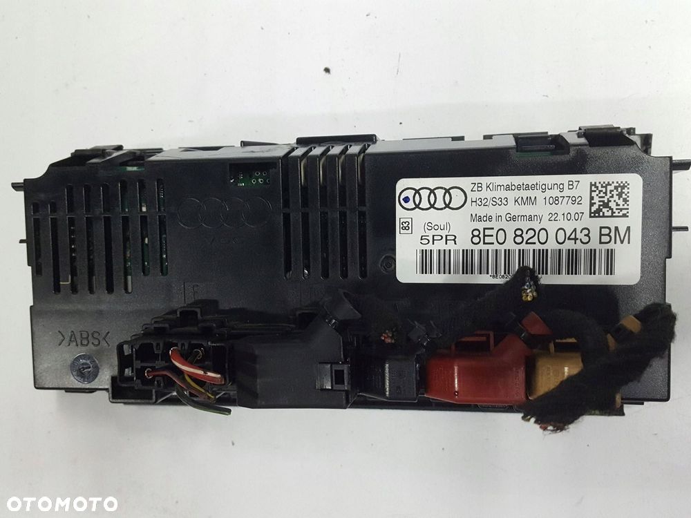 AUDI A4 B7 04-07r PANEL KLIMATYZACJI NAWIEWU 8E0820043BM - 3