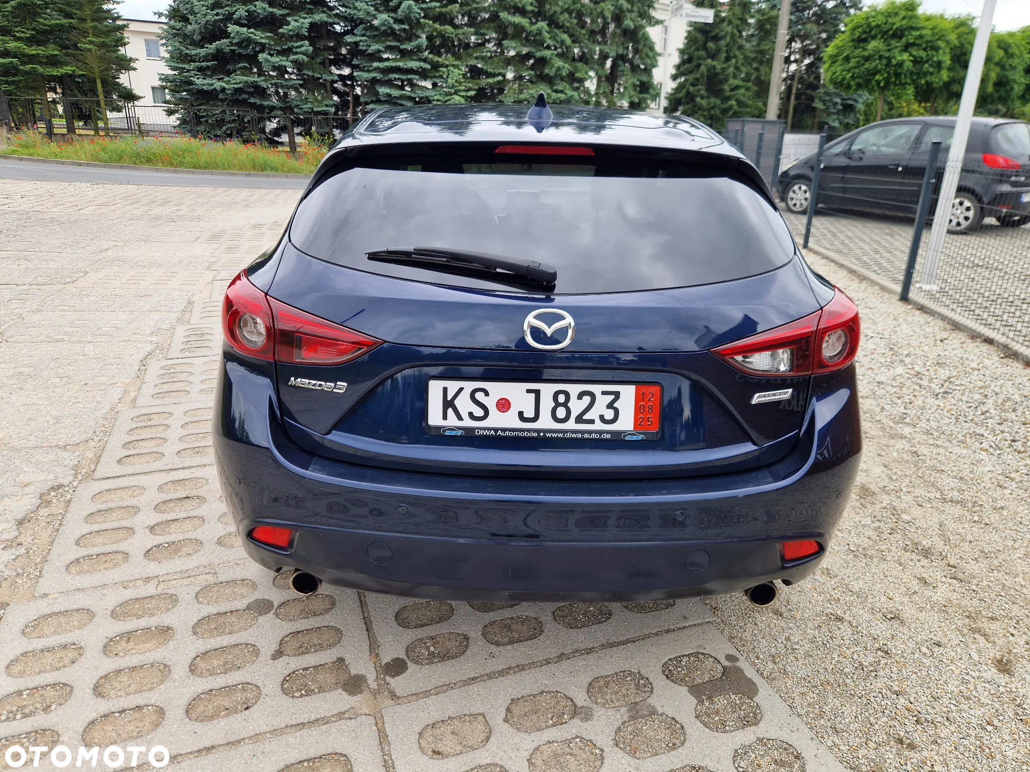 Mazda 3 e-SKYACTIV-G 150 M HYBRID EXCLUSIVE-LINE - 10