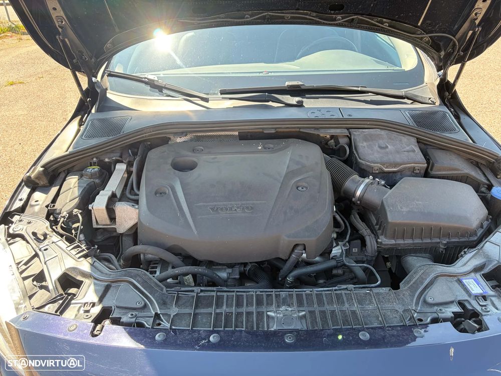 Volvo V60 2.0 D4 Summum - 19
