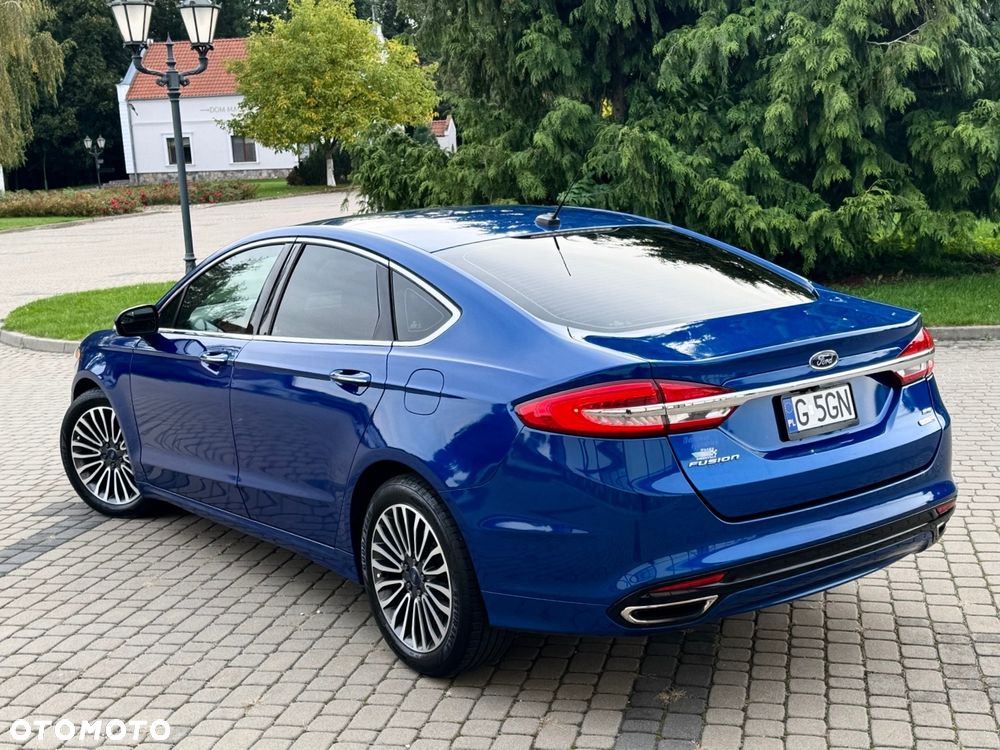 Ford Fusion 2.0 EcoBoost Titanium - 13