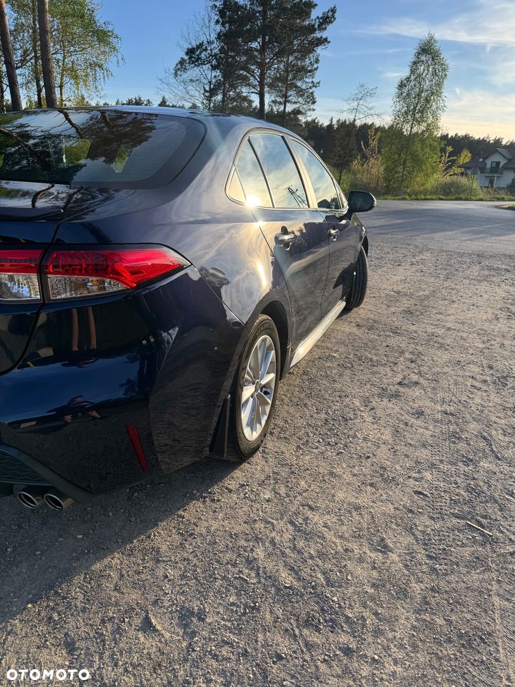 Toyota Corolla - 8
