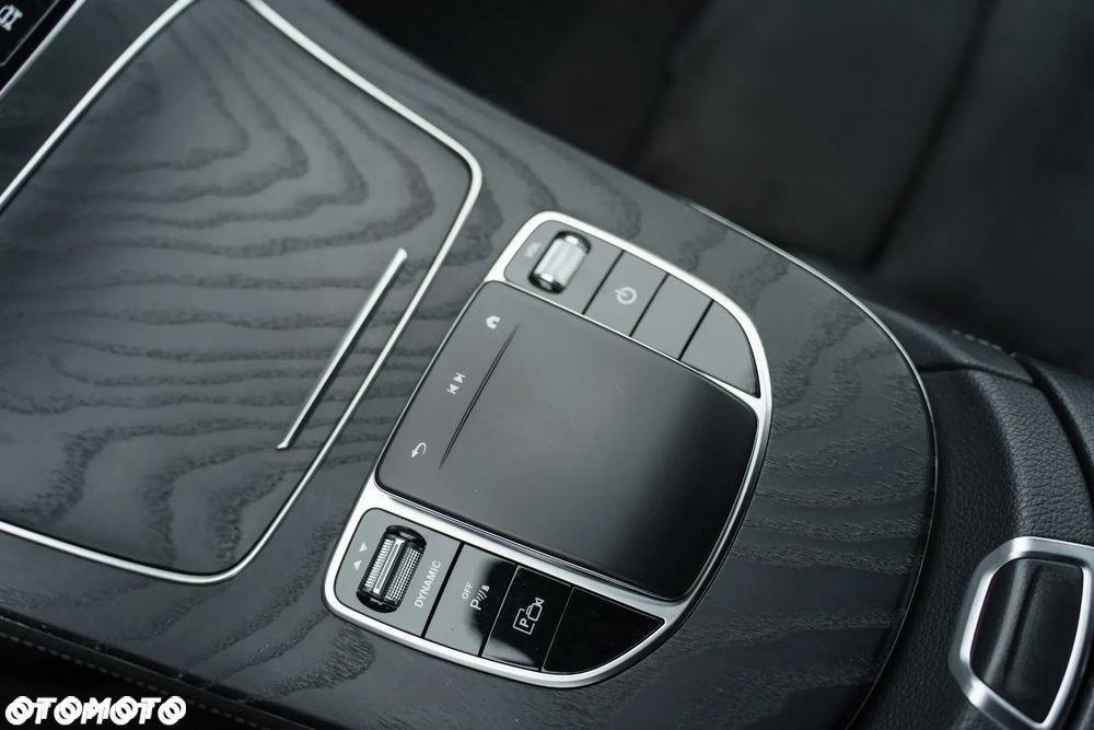 Mercedes-Benz Klasa E - 13