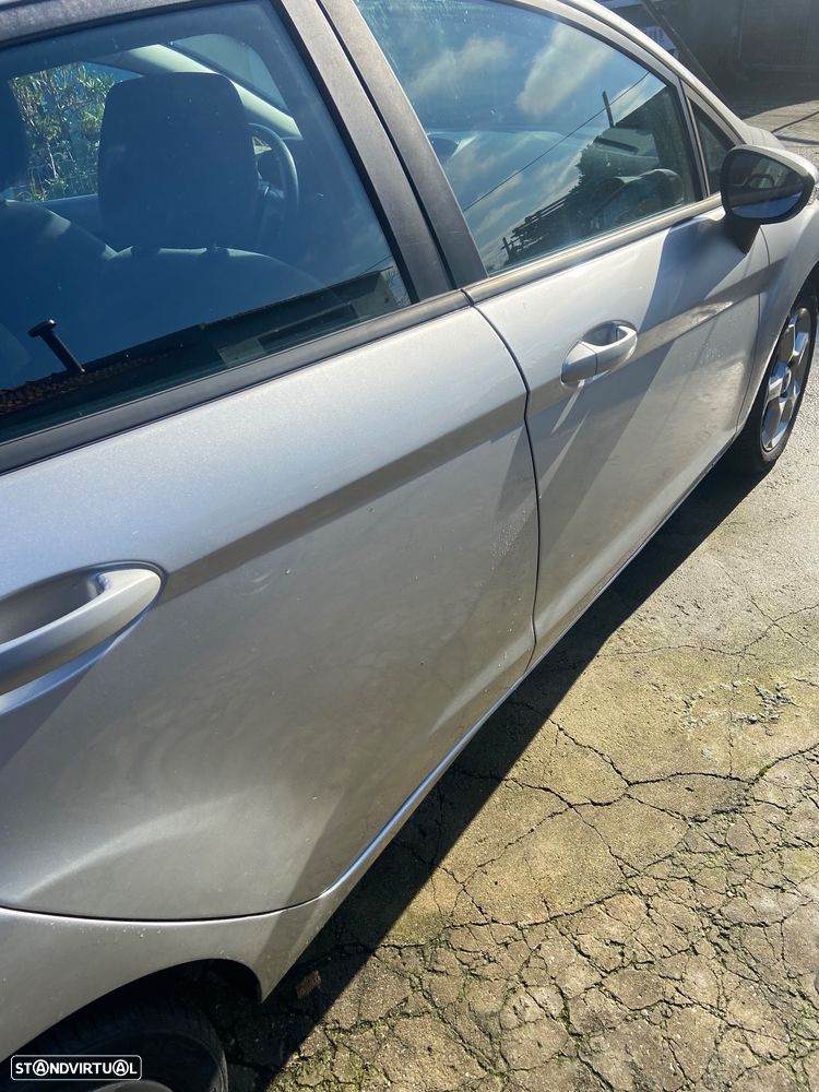 Ford Fiesta 1.4 TDCI Titanium - 14