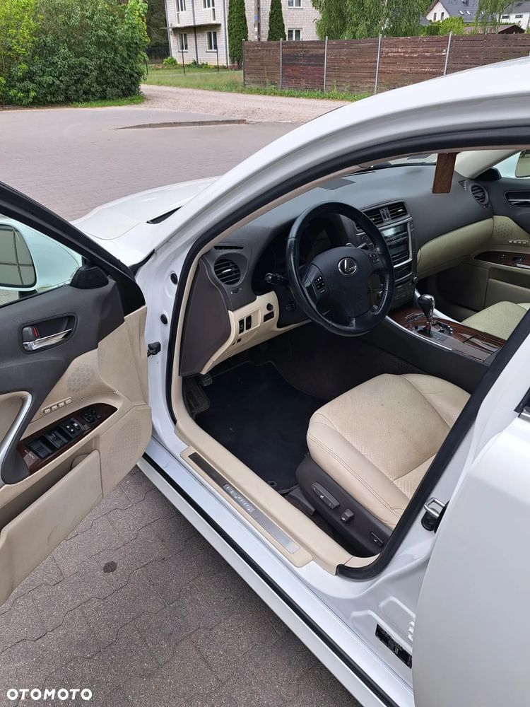 Lexus IS 250 F Sport - 5