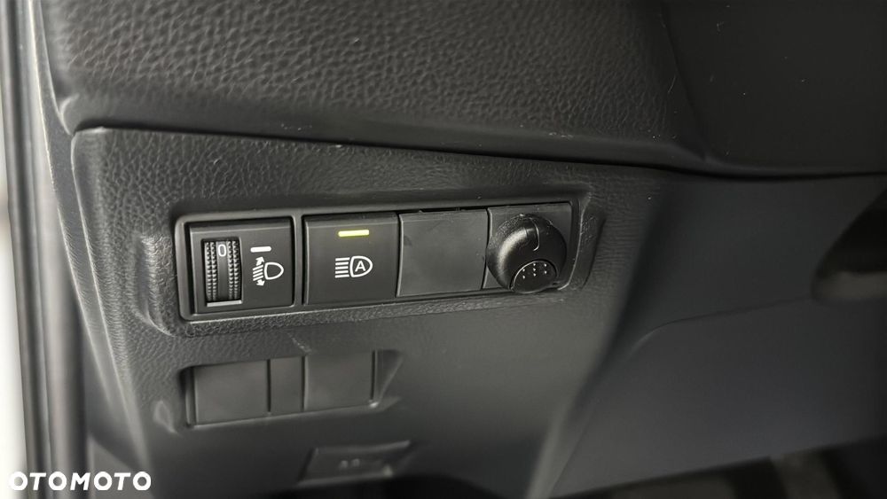 Toyota Corolla Cross 2.0 Hybrid Comfort - 26