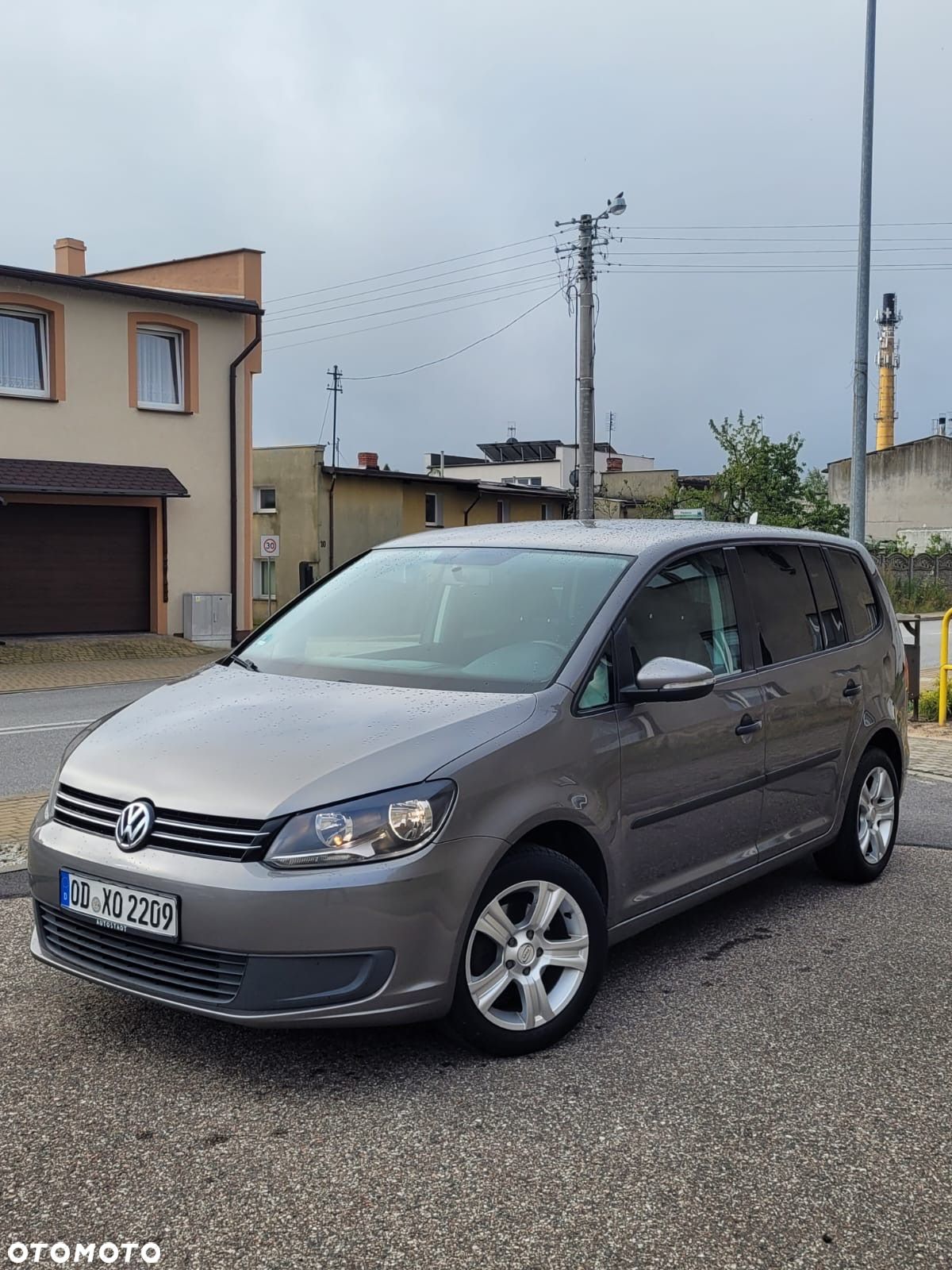 Volkswagen Touran 1.2 TSI BlueMot Comfortline - 1