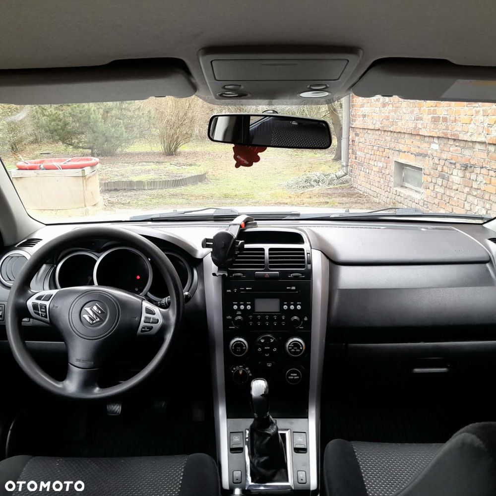 Suzuki Grand Vitara 1.9 DDiS - 3