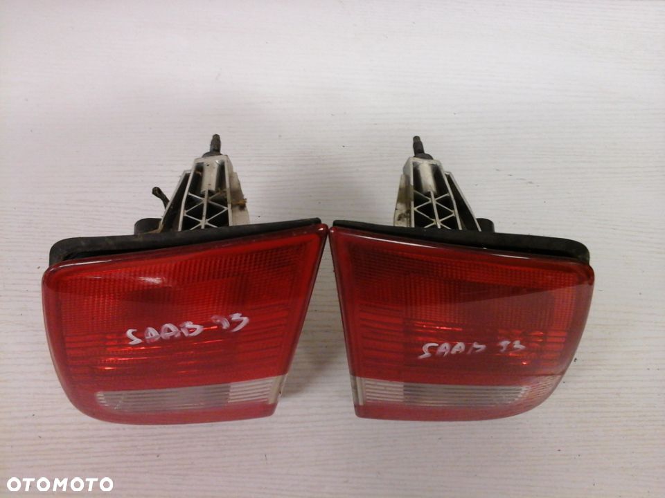 SAAB 93 9-3 LAMPA LEWA LUB PRAWA TYLNA W KLAPĘ 02-07 SEDAN - 2