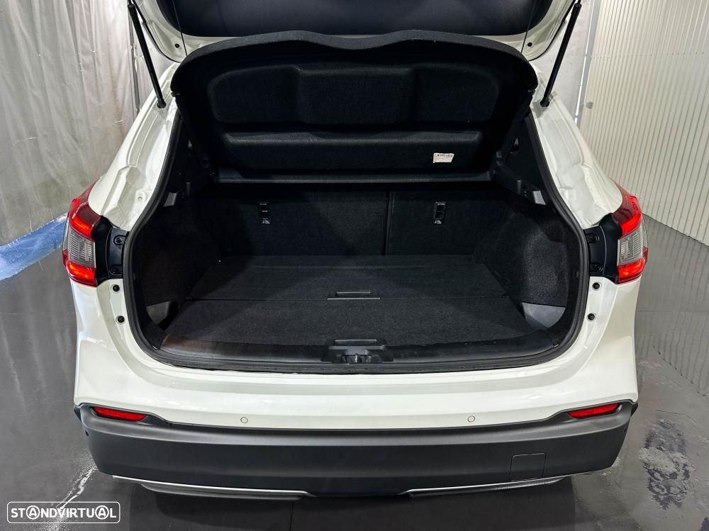 Nissan Qashqai 1.3 DIG-T MHEV Premiere Edition - 55