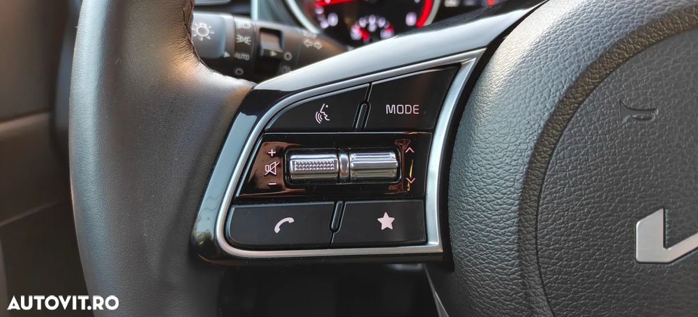 Kia XCeed 1.5 T-GDI 6MT City - 22