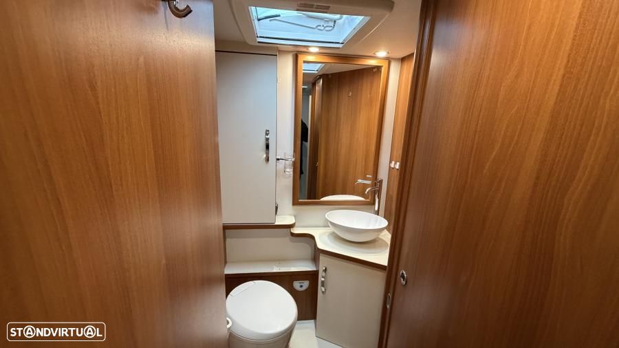 Fleurette Magister 74 LMF c.central e basculante - 15