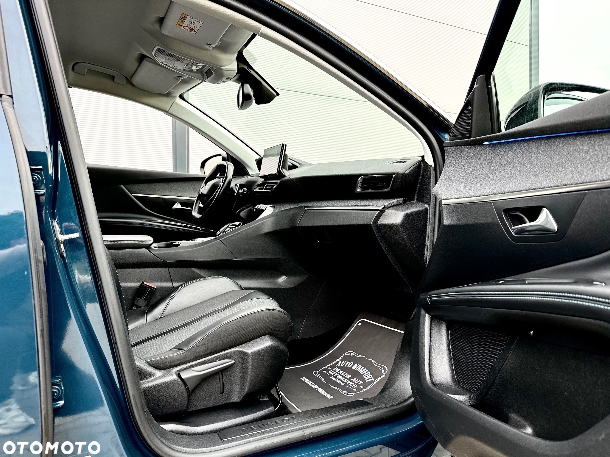 Peugeot 3008 BlueHDi 130 Stop & Start EAT8 Allure - 31