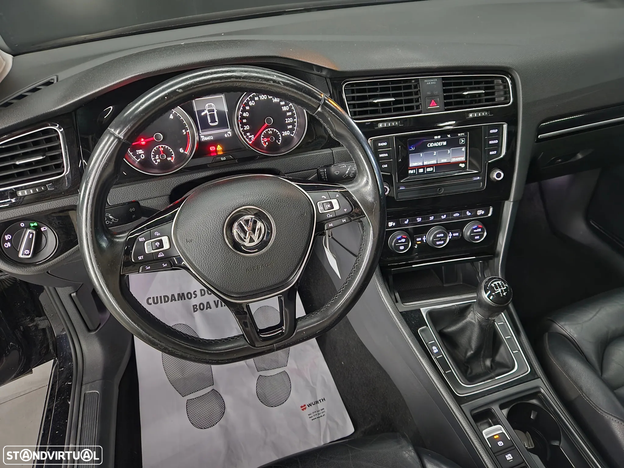VW Golf 1.6 TDi Highline - 11