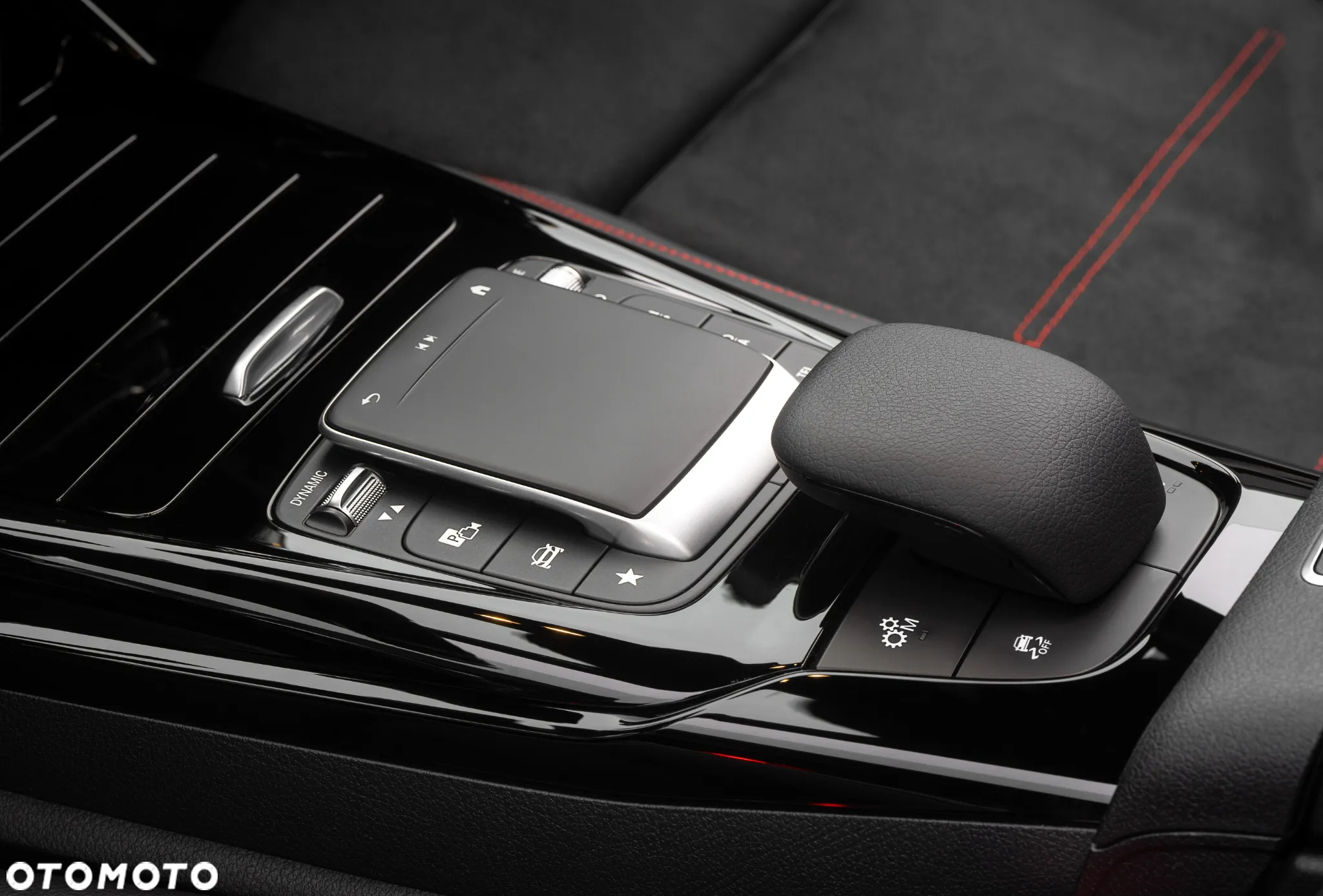 Mercedes-Benz CLA AMG 35 4-Matic 7G-DCT - 8