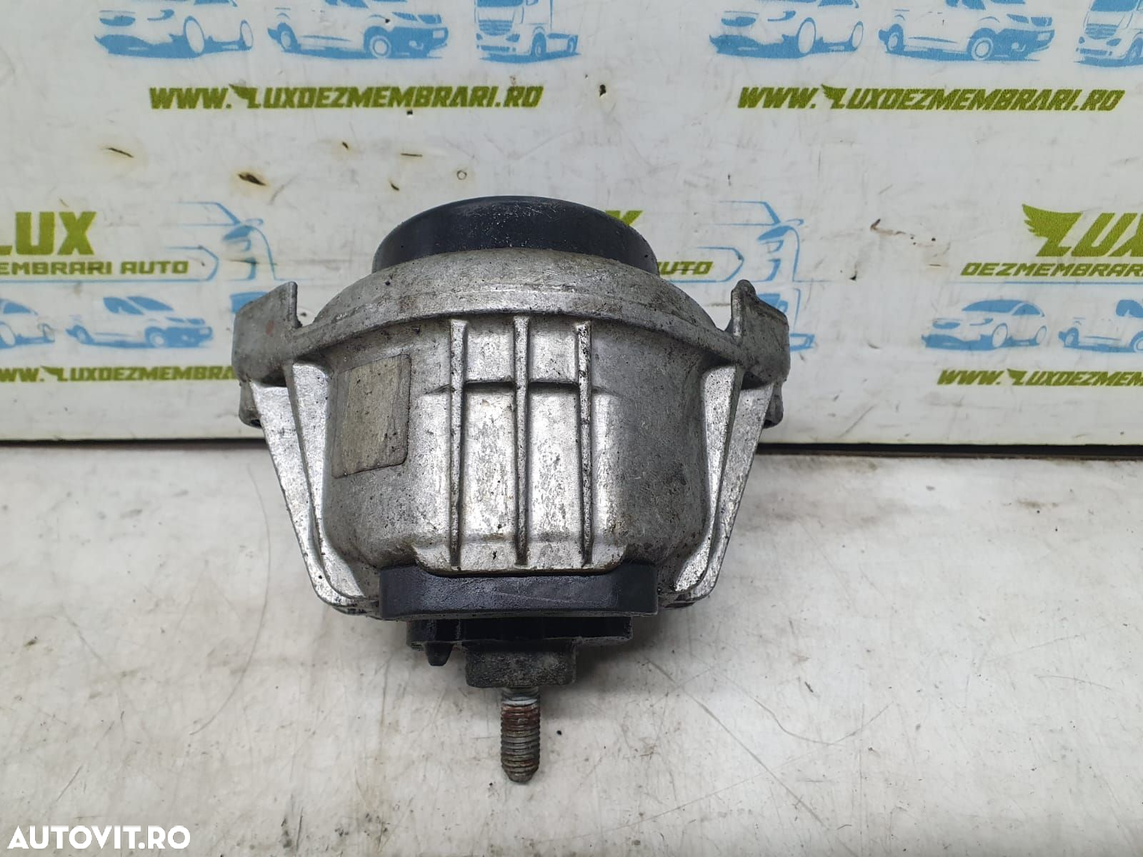 Tampon motor 2.0 d n47d20c 13981112 BMW Seria 1 E87 [2004 - 2007] - 2