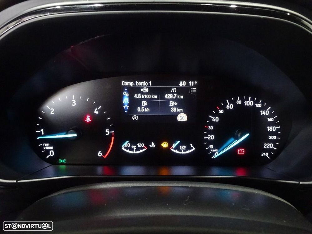 Ford Focus 1.5 TDCi ECOBlue Titanium - 13