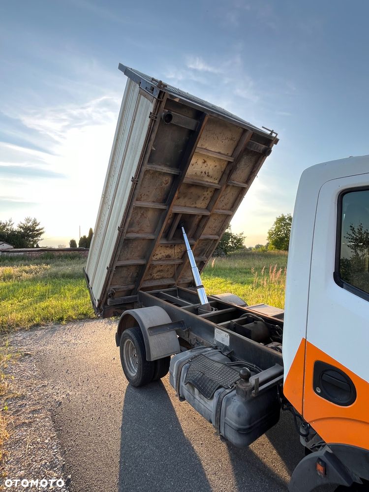 Nissan Cabstar - 8