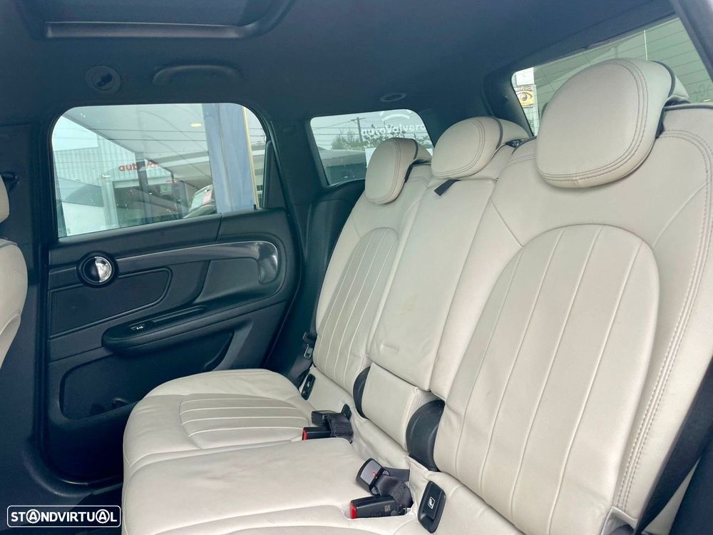 MINI Countryman Cooper SE ALL4 Auto - 11