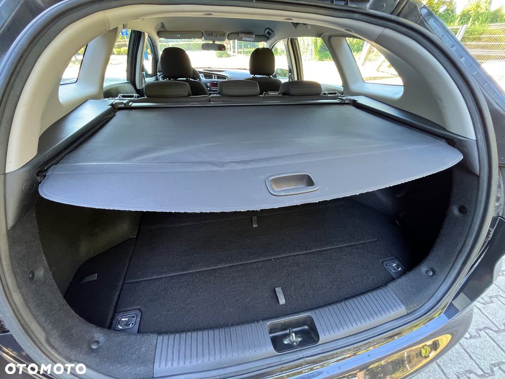 Kia Ceed 1.6 GDI Spirit - 8