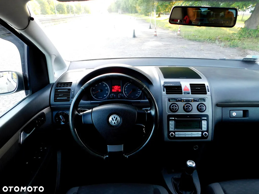Volkswagen Touran 1.6 Trendline - 30