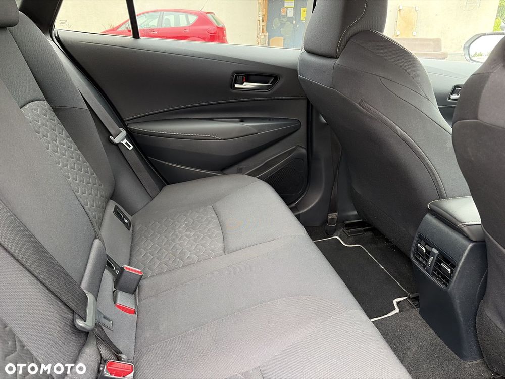 Toyota Corolla 1.8 Hybrid Comfort - 13