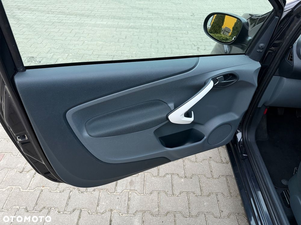 Ford KA 1.2 Start-Stopp-System Titanium - 18