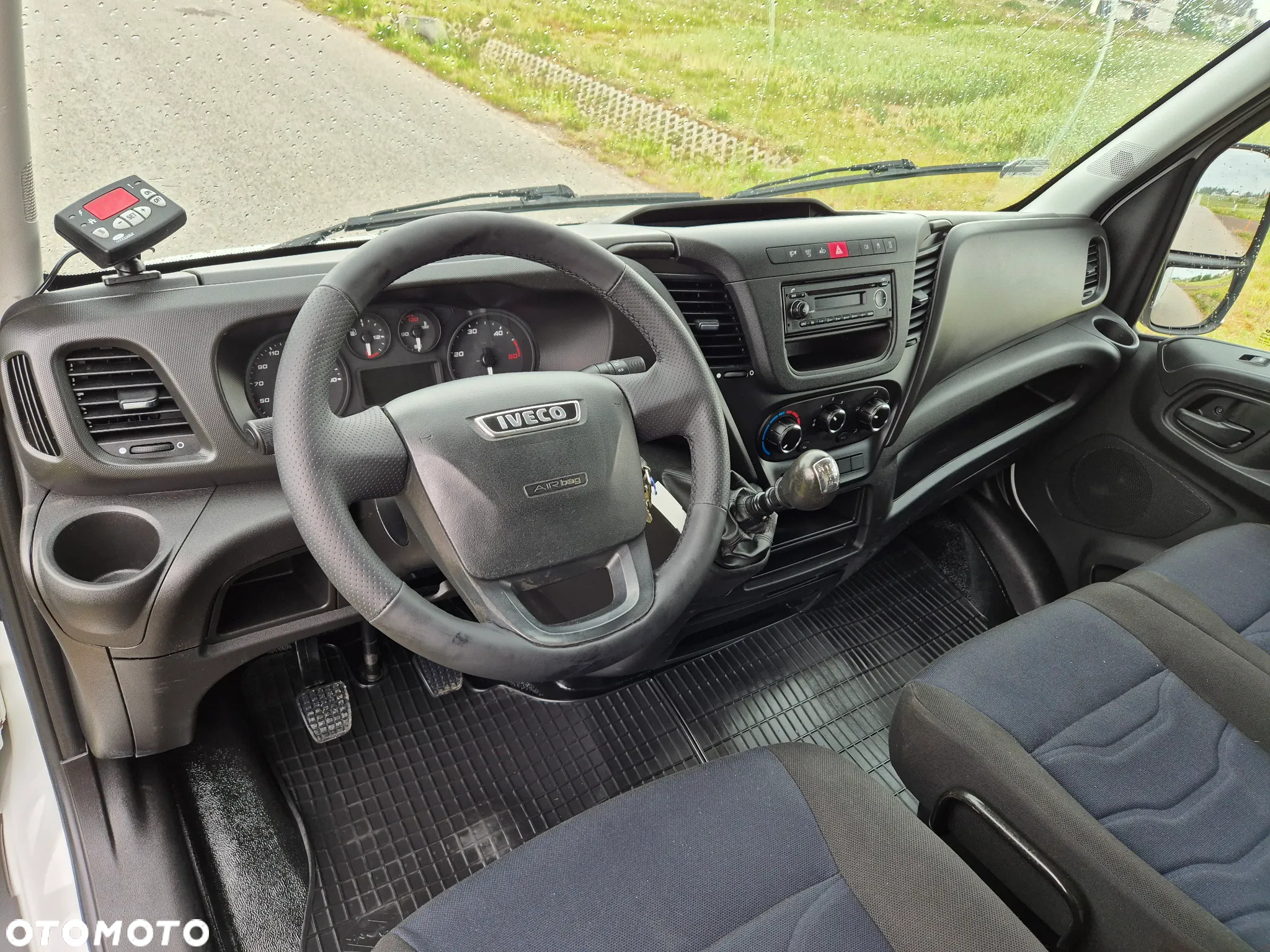 Iveco DAILY 35C15 35-150 CHŁODNIA CARRIER VIENTO 200 BOCZNE DRZWI SALON PL 2017R - 29