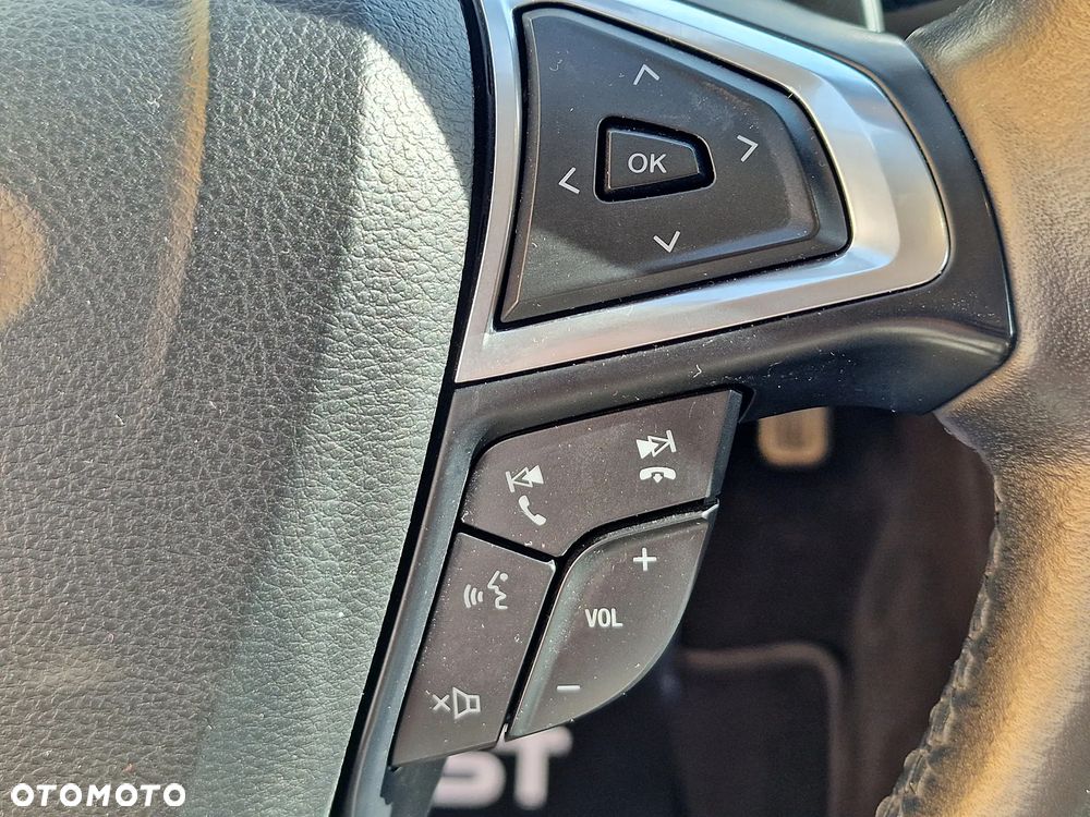 Ford Mondeo - 15