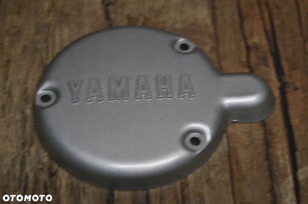 POKRYWA DEKIEL YAMAHA DT80 GT80 - 2