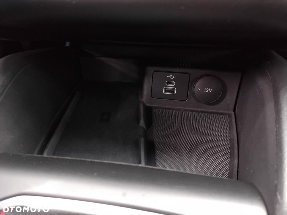 Ford Focus - 24
