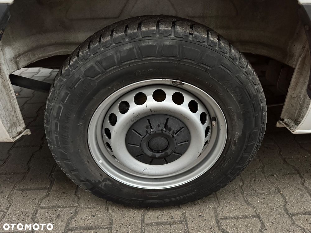 Volkswagen CRAFTER FOTEL PNEUMATYCZNY KAMERA NAWIGACJA KLIMATYZACJA TEMPOMAT, świeżo sprowadzony, OKAZJA !!!! - 19