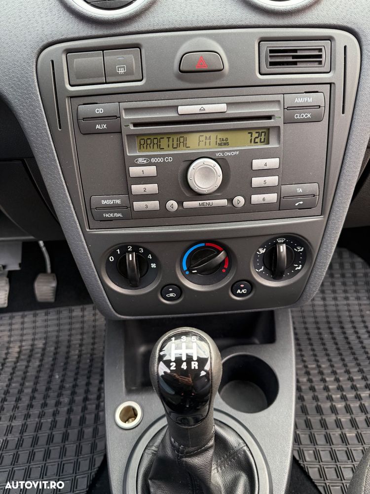 Ford Fusion 1.4 TDCI Ambiente - 6